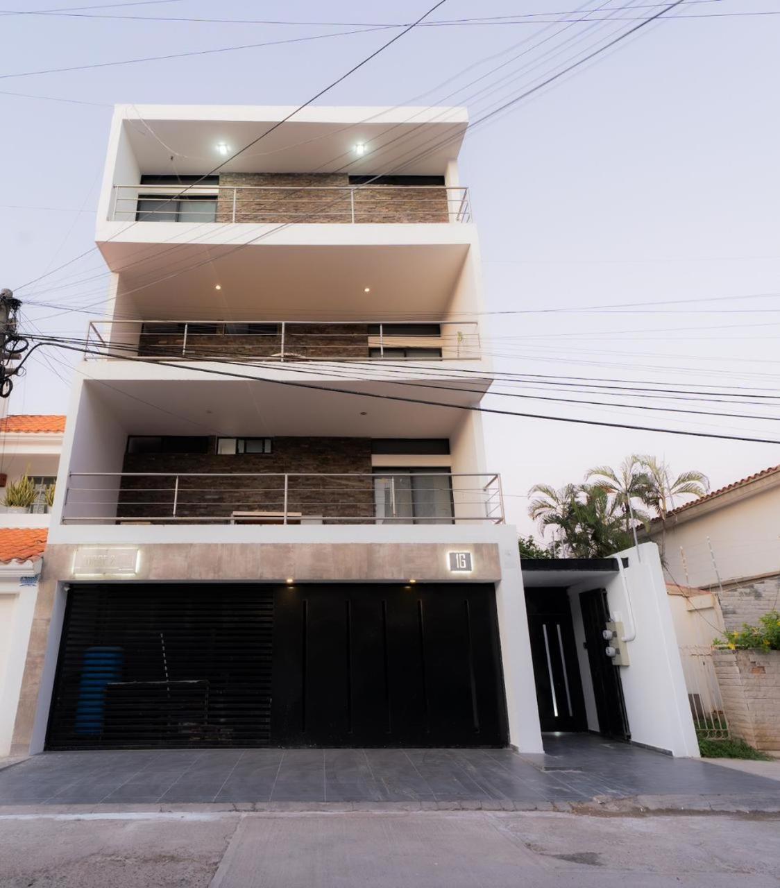 Apartamentos Torre II Condominios - Pet Friendly マサトラン エクステリア 写真